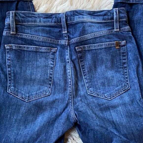 Joe’s Jeans 26 Regina Pant. Distressed denim. - Picture 3 of 10